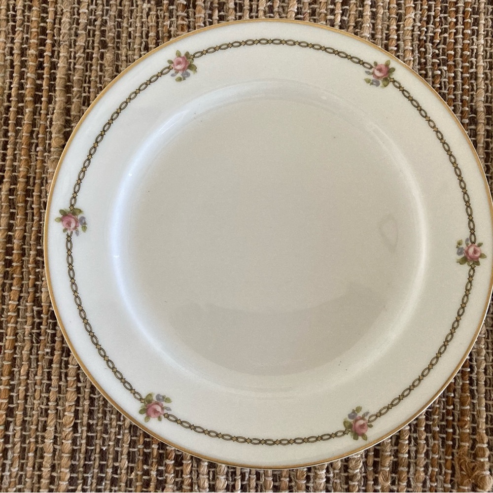 Theodore Haviland The Hanoi 8 piece dinnerware set - Picture 7 of 15
